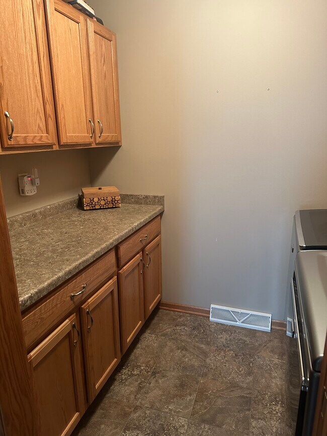 Foto del edificio - 6312 Holscher Rd