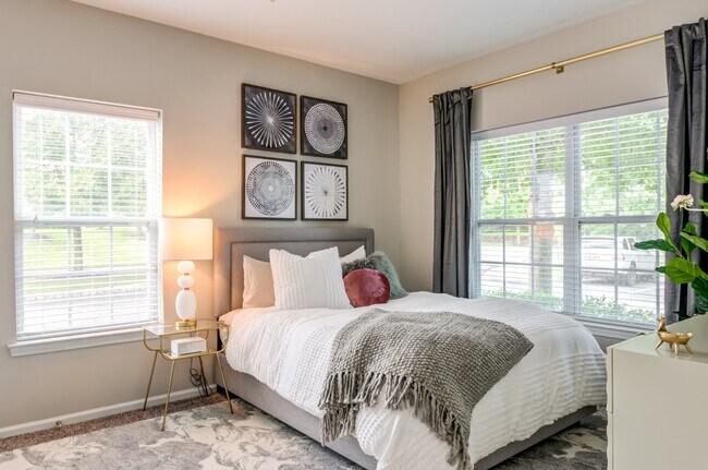Foto del edificio - The Highlands at Cherry Hill