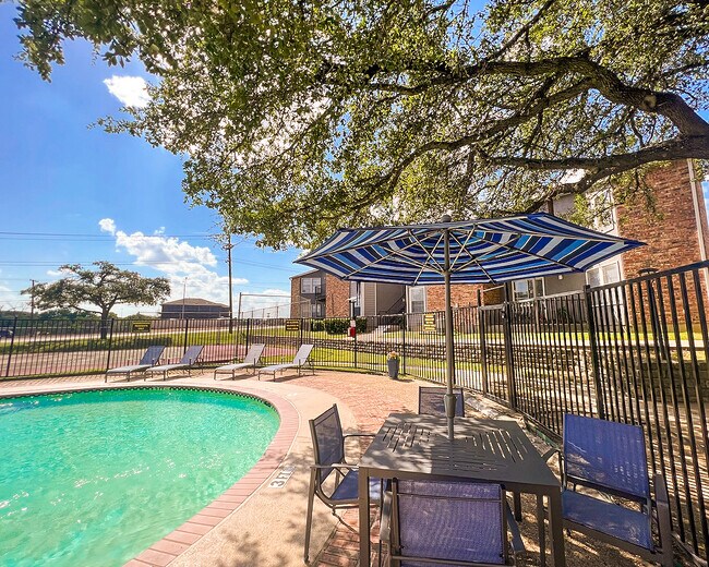 Summerwood Apartments Apartments in Irving, TX