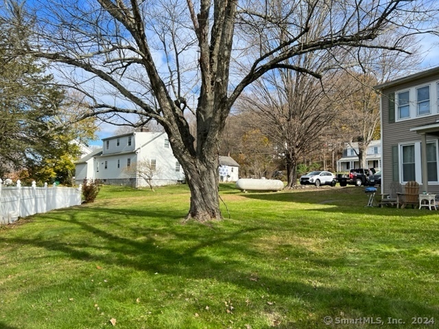 Foto del edificio - 85 Prospect Hill Rd