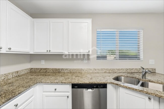 Building Photo - 18445 S Avenida Arroyo Seco