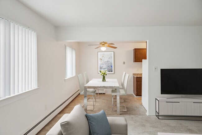 Foto del edificio - Tuscan Shores Apartments