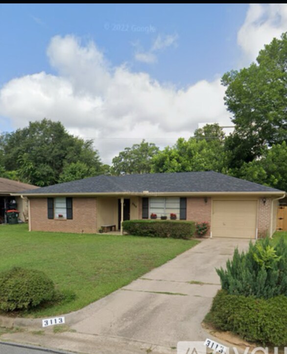 Primary Photo - 3113 Greg Ln