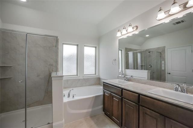 Foto del edificio - 8242 Zoysia Ln