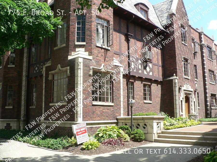 Foto principal - 775 E Broad St