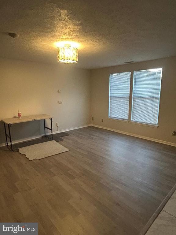 Building Photo - 41 Vanderbilt Ct