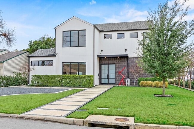 Building Photo - 4902 Linnet Ln