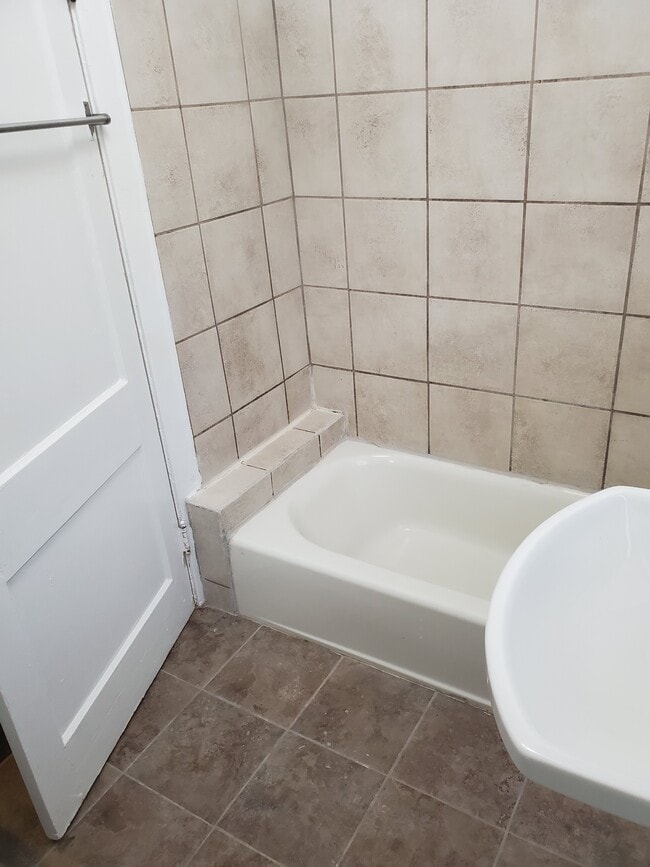 Foto del edificio - 3455 Plata St