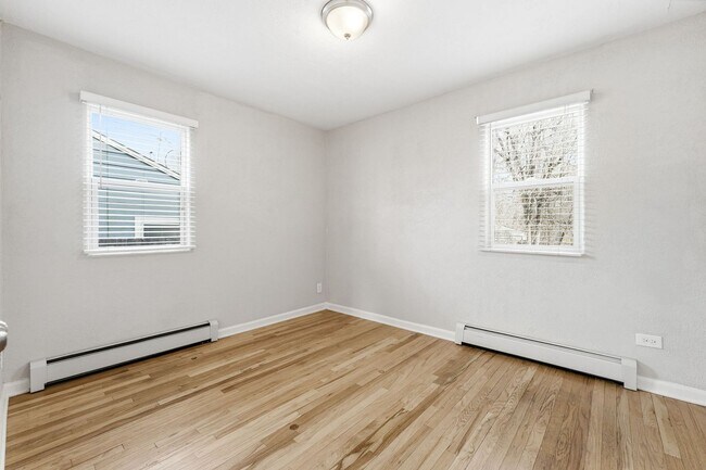 Foto del edificio - 4310 S Sherman St