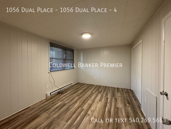 Foto del edificio - 1056 Dual Pl