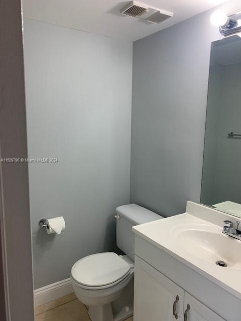 Foto del edificio - 3622 N University Dr