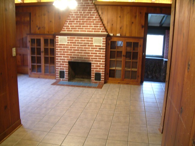 Casa - 2507 Cleveland St