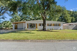 Building Photo - 368 Osborne Dr NE