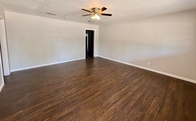 Building Photo - 3807 26th St
