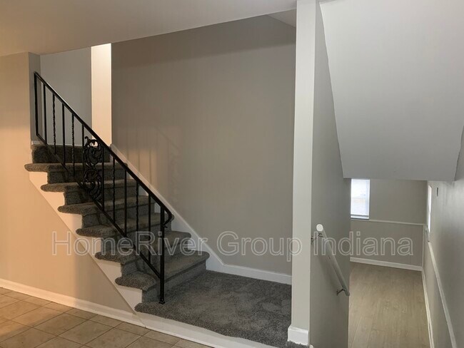Building Photo - 2724 Constellation Dr