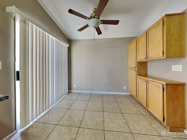 Building Photo - 3688 Copper Cactus Dr
