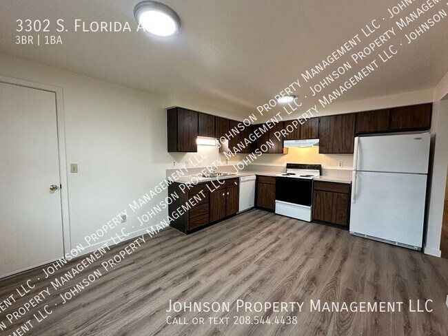 Foto del edificio - 3302 S Florida Ave