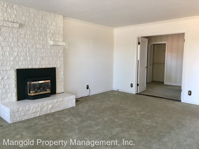 Foto del edificio - 3 br, 2 bath House - 1001 Tweed Street
