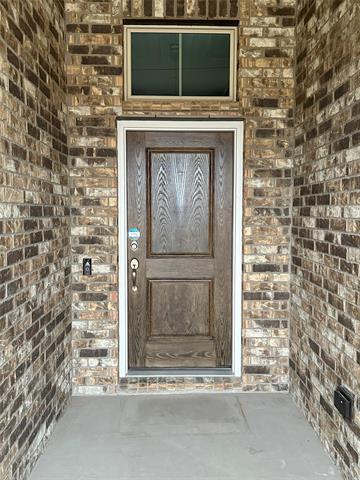 Foto del edificio - 912 Monarch Ln