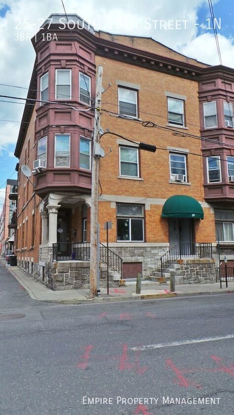 Foto principal - 25-27 South 10th Street-1N