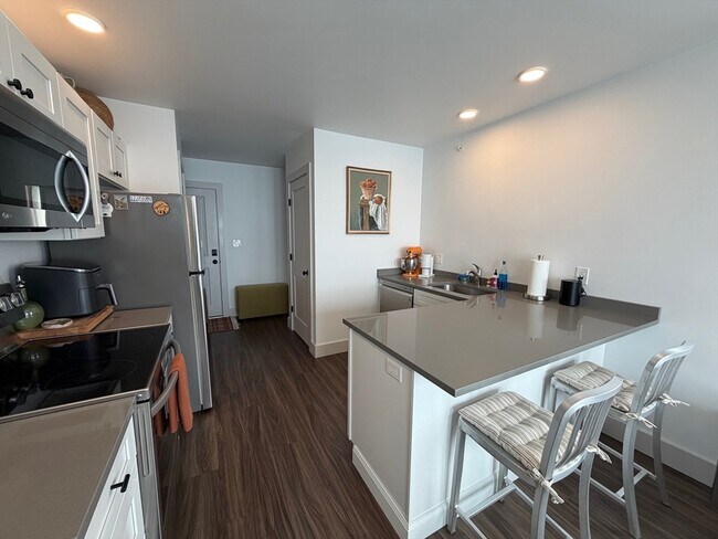 Foto del edificio - 5 W Dane St