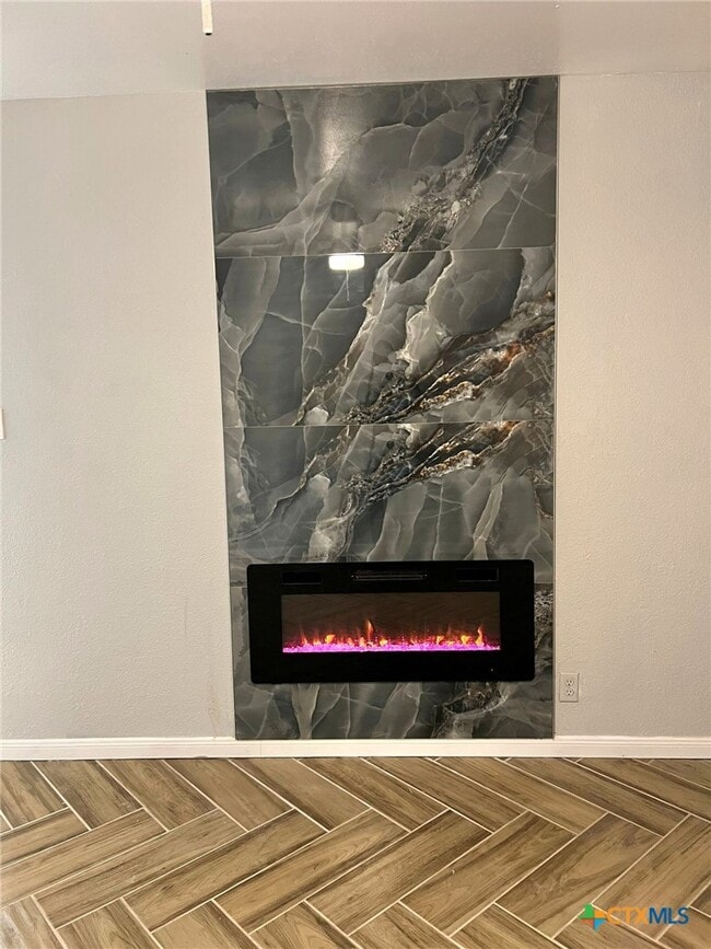 Building Photo - 805 Sissom Rd