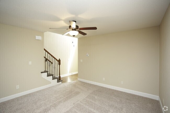 Building Photo - Staley Crossing Townhomes