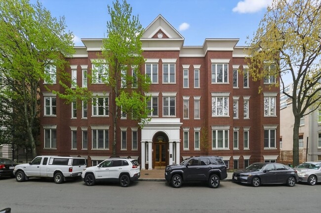 Photo - 1520 O St NW Apartment