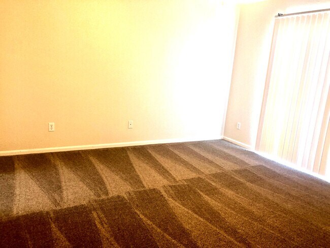 Foto del edificio - Pristine 3 bed/2 bath home