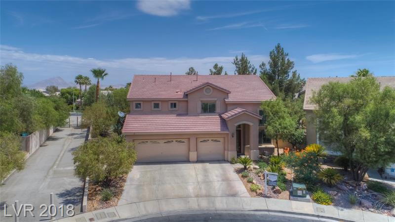 Foto principal - 236 Living Springs Pl
