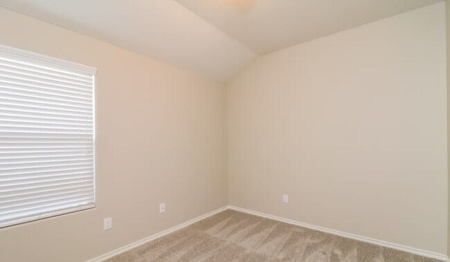 Foto del edificio - 8627 Gatlinburg Dr