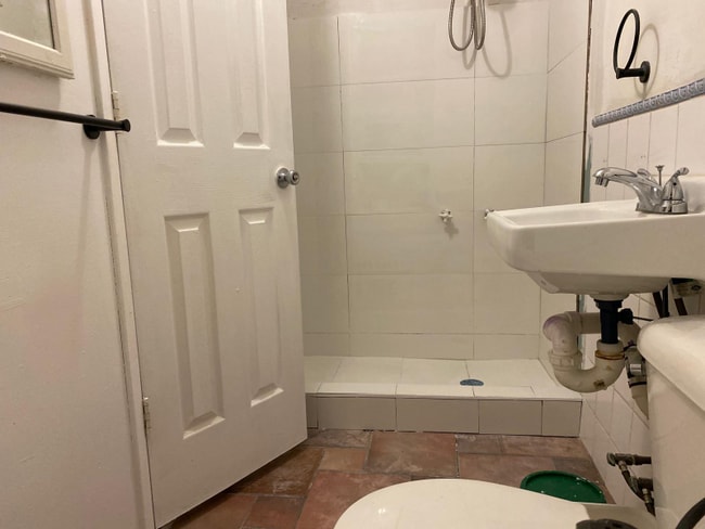 Foto del edificio - 25-30-30 43rd St