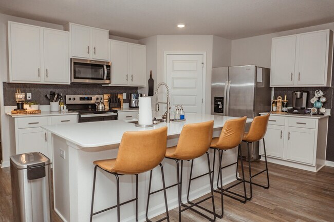 Foto del edificio - 4605 Naval Ct