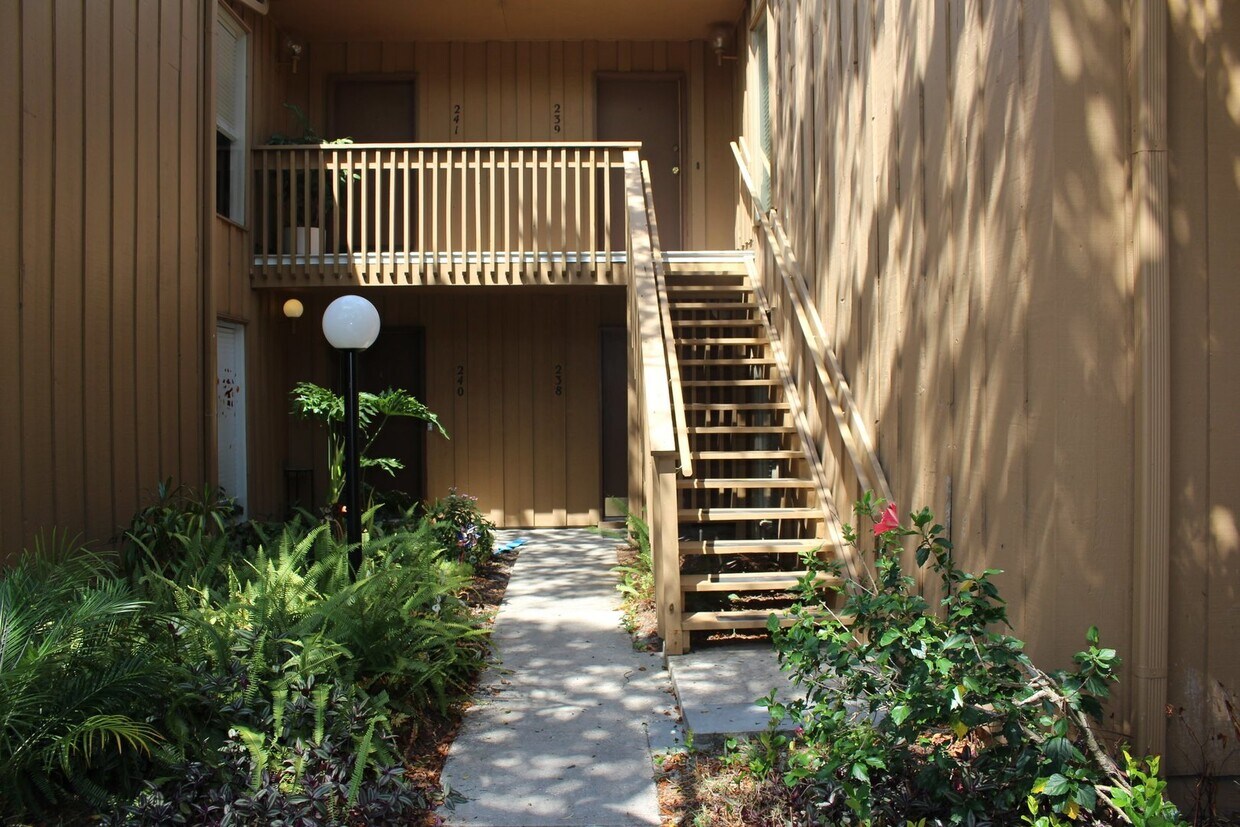 Foto principal - True Florida Living