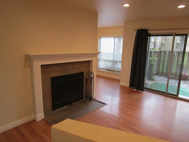 Foto del edificio - Location, Location, Location- Vintner Condo's