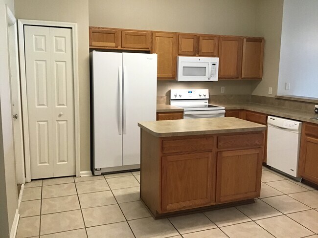 Foto del edificio - 2794 Cross Creek Drive