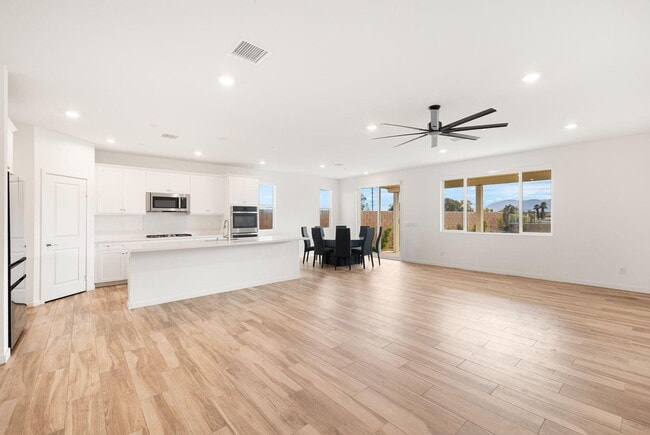 Building Photo - 79329 Zamora Ct