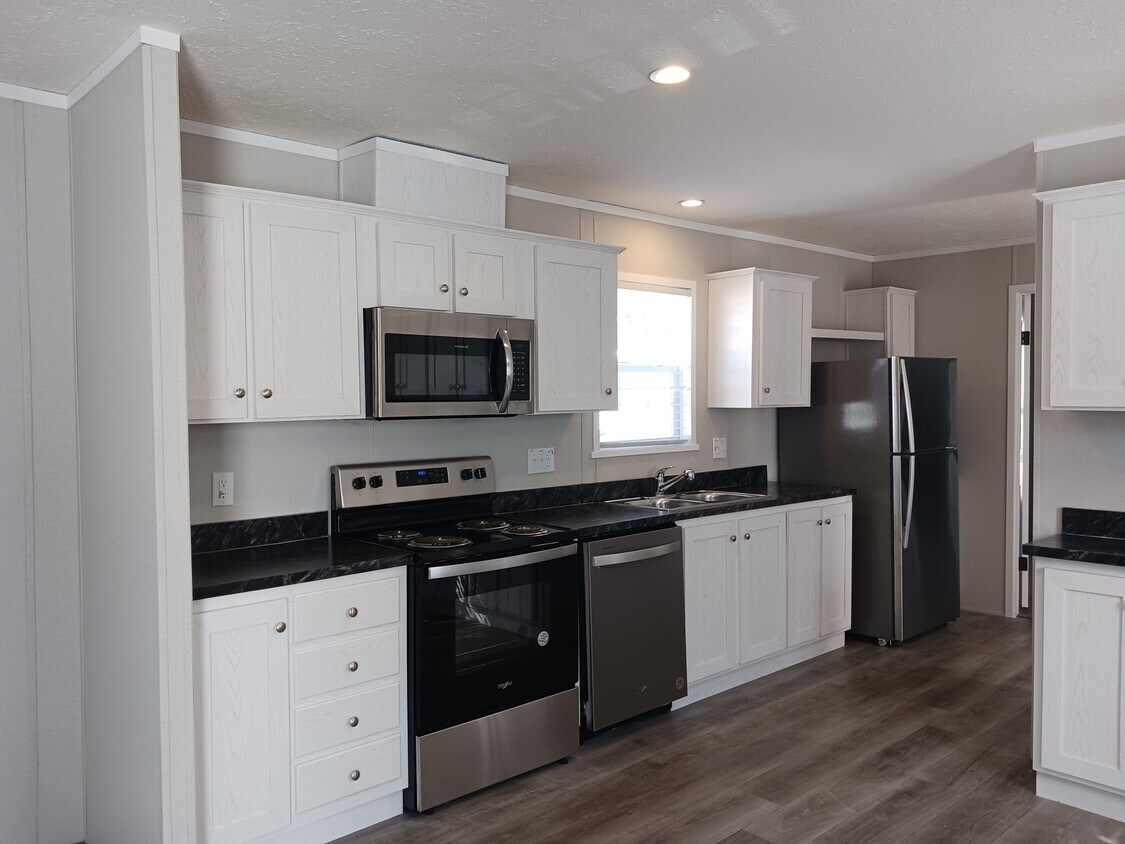 81 Poppy Dr, Fenton, MO 63026 House Rental in Fenton, MO