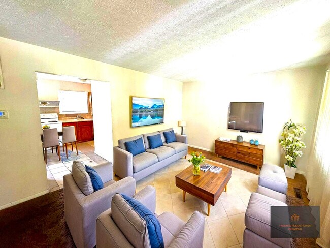 Foto del edificio - 4071 Sawyer St