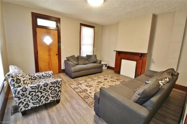 Foto del edificio - 2347 Linden Ave