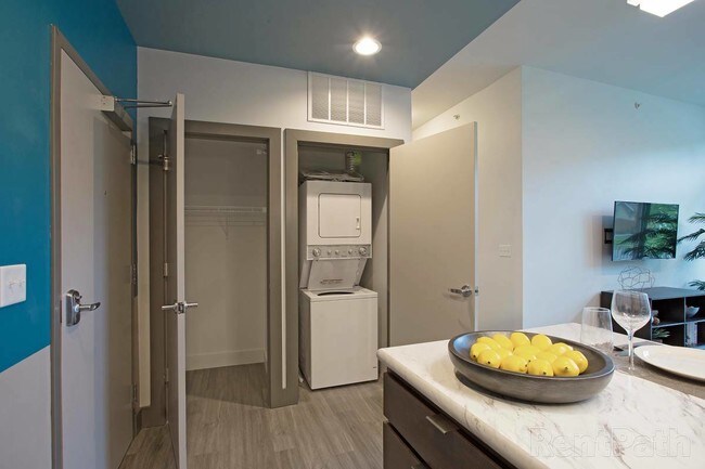 Foto del edificio - 1243 E Cherry St