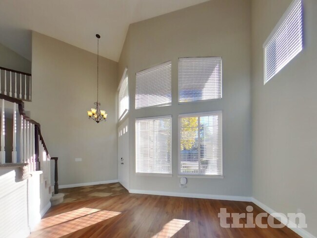 Foto del edificio - 5 Corte Madera