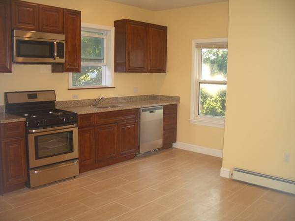 Foto del edificio - 12 Parker St