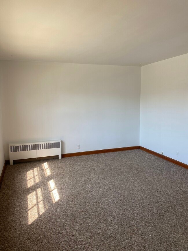 Foto del edificio - 2944 N 67th St