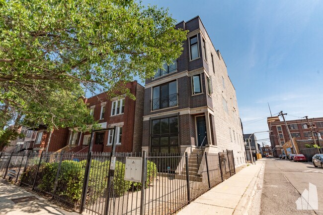 Foto del edificio - 2535 W Flournoy St