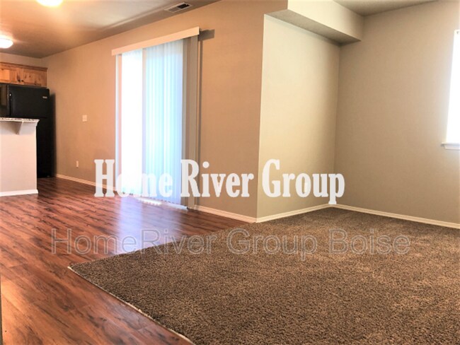 Building Photo - 6677 W Colehaven Dr