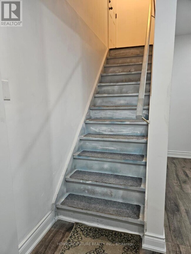 Photo du bâtiment - 26 Felix Cl