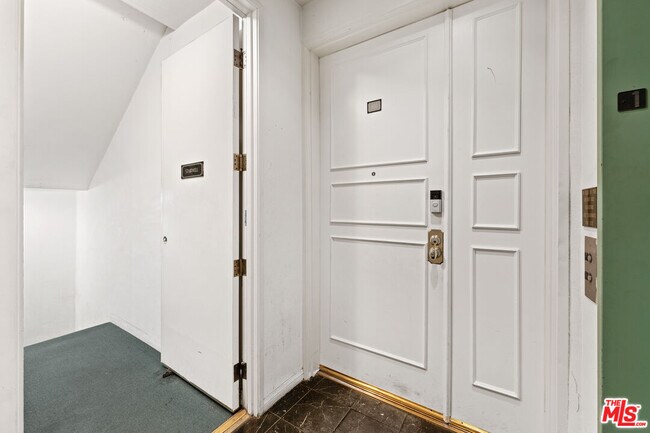 Foto del edificio - 3603 Dunn Dr