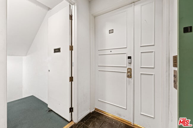 Building Photo - 3603 Dunn Dr
