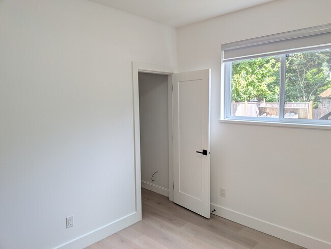 Photo du bâtiment - 419 5th Ave